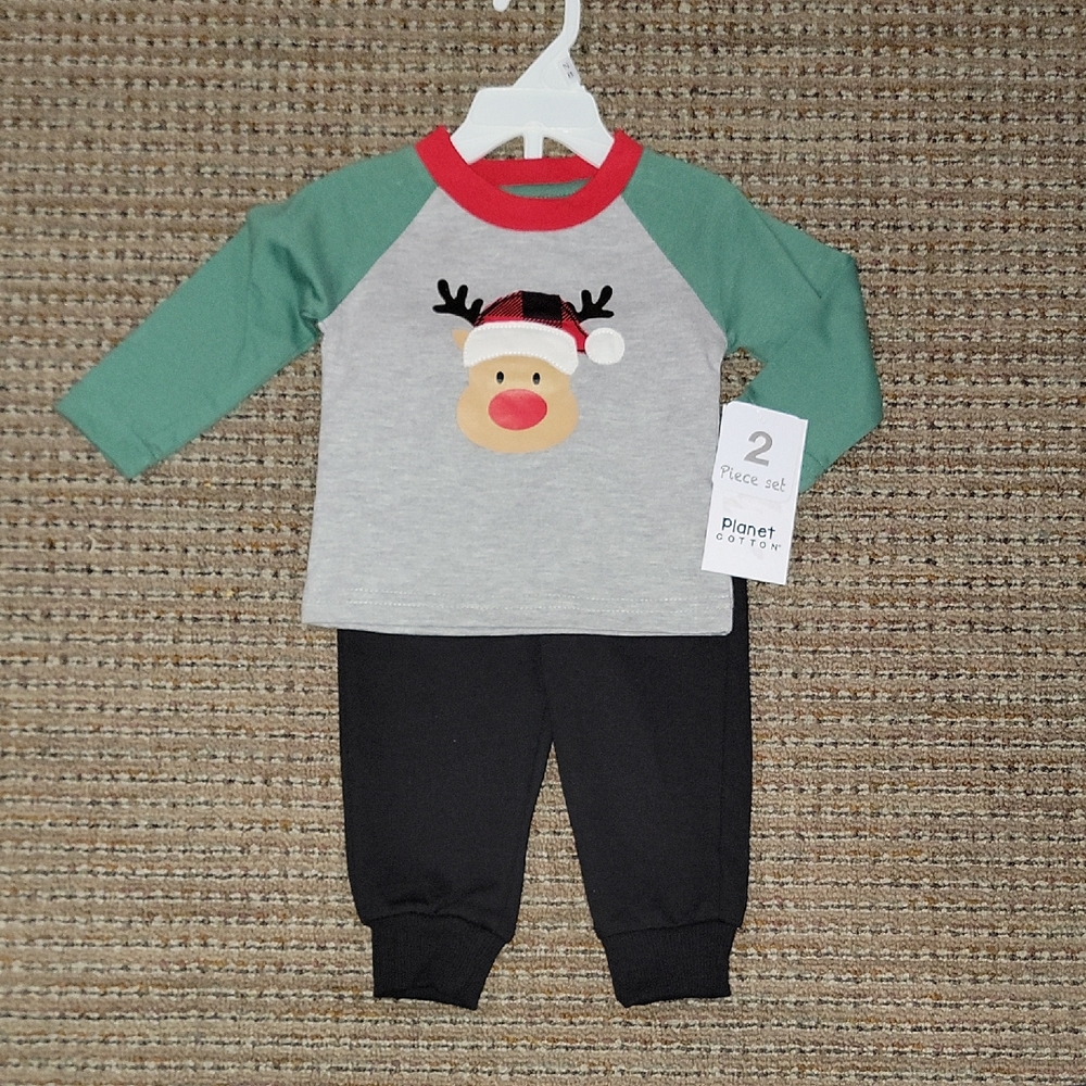 Size New BornFestive Green and Black 2 Piece Set Reindeer Design Christmas
